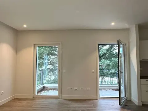 Sale, one bedroom apartment, 69m², Luštica, Herceg Novi - image 16