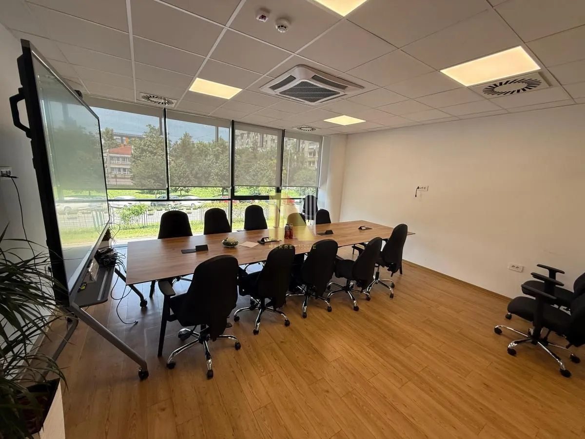 Rent, office space, 608m², Liman 3, Novi Sad Sve Podlokacije