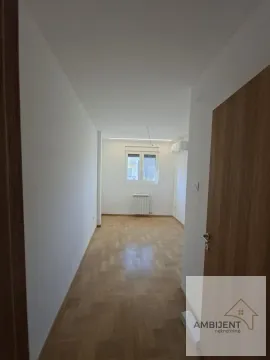 Prodaja, trosoban stan, 65m², Uciteljsko Naselje, Zvezdara Sve Podlokacije - image 6