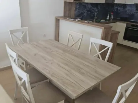 Izdavanje, dvosoban stan, 65m², Opatovo, Tivat - image 4