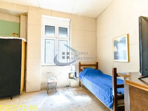 Sale, two bedroom apartment, 86m², Kalenić Pijaca, Vračar Sve Podlokacije - image 13