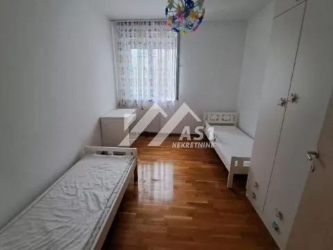 Izdavanje, trosoban stan, 63m², Salajka, Novi Sad Sve Podlokacije - image 6