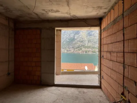 Sale, one bedroom apartment, 44m², Muo, Kotor - image 11