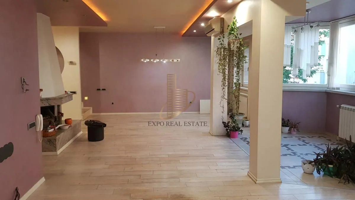 Sale, apartment, 174m², Sajmište, Novi Sad
