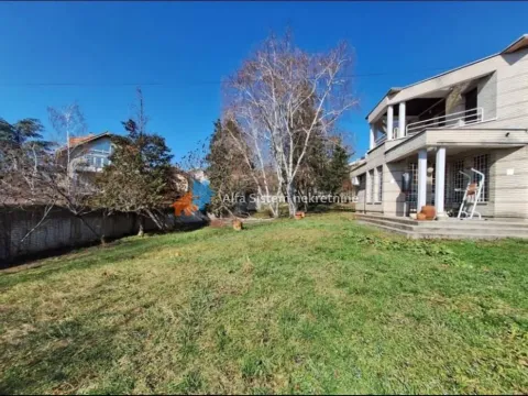 Izdavanje, kuća, 240m², Banovo Brdo, Beograd - image 15