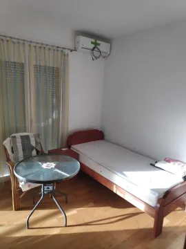 Rent, three bedroom apartment, 96m², Zagorič, Podgorica - image 9