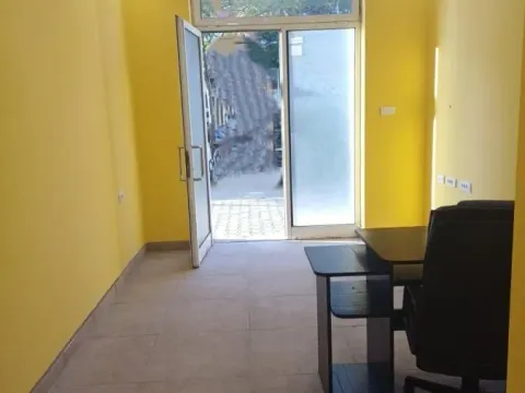 Rent, office space, 19m², Nova Detelinara, Novi Sad Sve Podlokacije - image 4