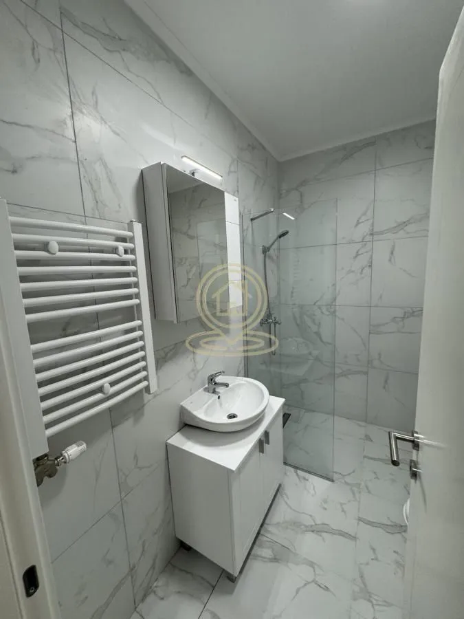 Izdavanje, dvosoban stan, 45m², Avijatičarsko naselje, Novi Sad Sve Podlokacije