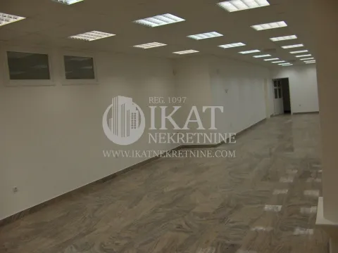 Sale, office space, 370m², Lekino Brdo, Voždovac Sve Podlokacije