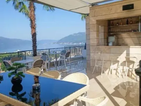Prodaja, dvosoban stan, 50m², Tivat, Crna Gora - image 4