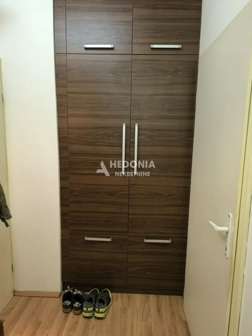 Prodaja, jednosoban stan, 33m², Stari Grad, Beograd