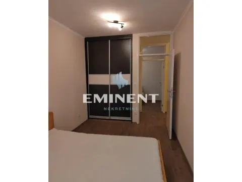 Izdavanje, trosoban stan, 75m², Voždovac Sve Podlokacije, Beograd - image 9