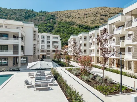 Prodaja, jednosoban stan, 60m², Igalo, Herceg Novi - image 14