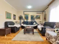 Prodaja, kuća, 250m², Donja Gorica, Podgorica - image 4