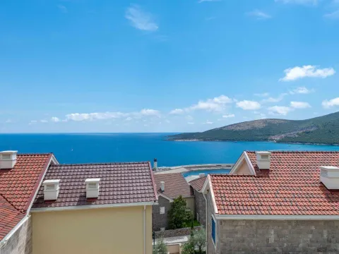 Sale, one bedroom apartment, 74m², Luštica Bay, Tivat - image 19