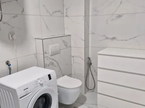 Izdavanje, dvosoban stan, 70m², Čeluga, Bar - image 7