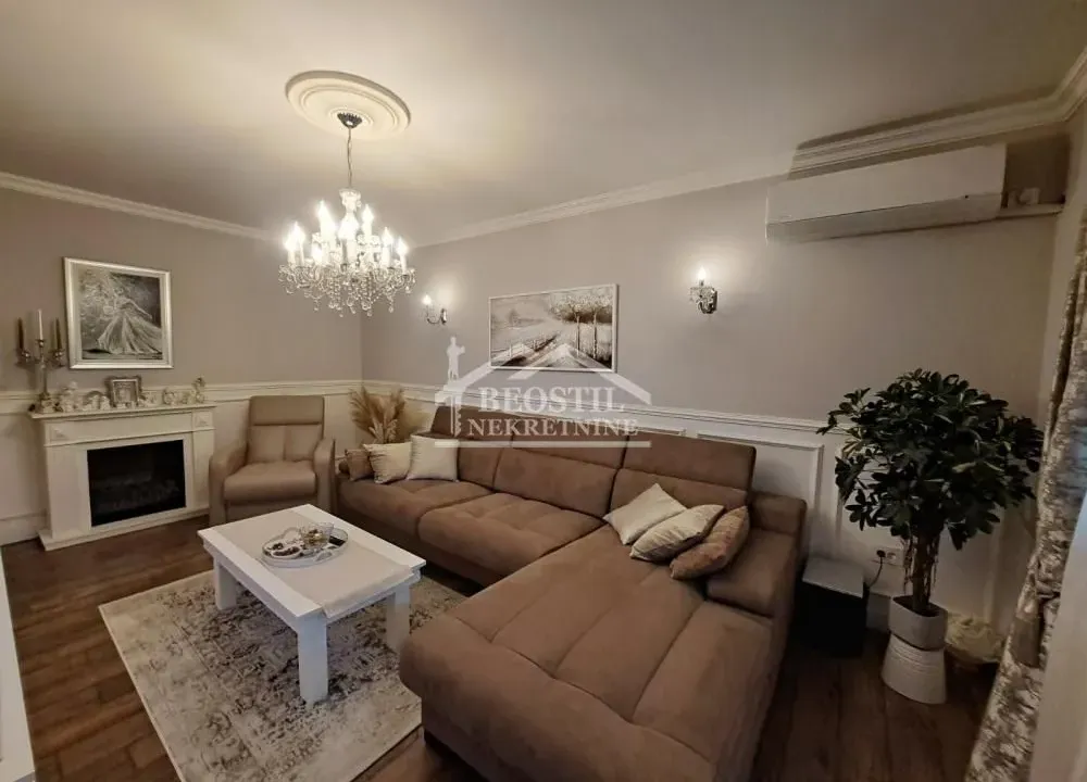 Prodaja, dvosoban stan, 59m², Batajnica, Beograd