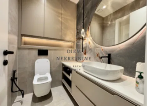 Izdavanje, kuća, 230m², Gornja Gorica, Podgorica - image 7