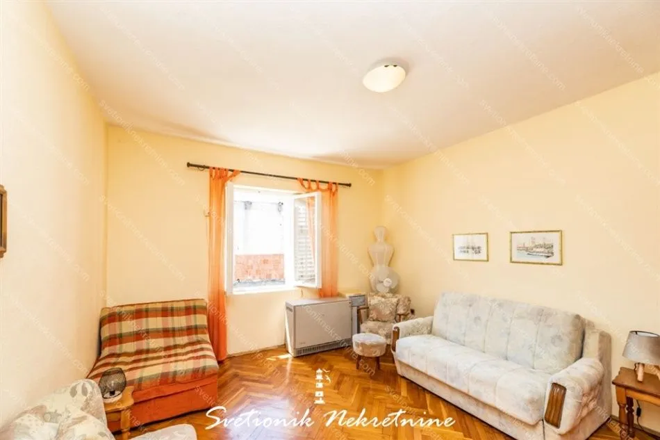 Prodaja, petosoban stan, 119m², Igalo, Herceg Novi