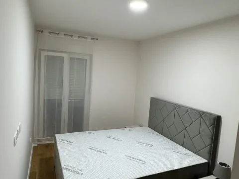 Izdavanje, jednosoban stan, 40m², Central Point, Podgorica - image 5