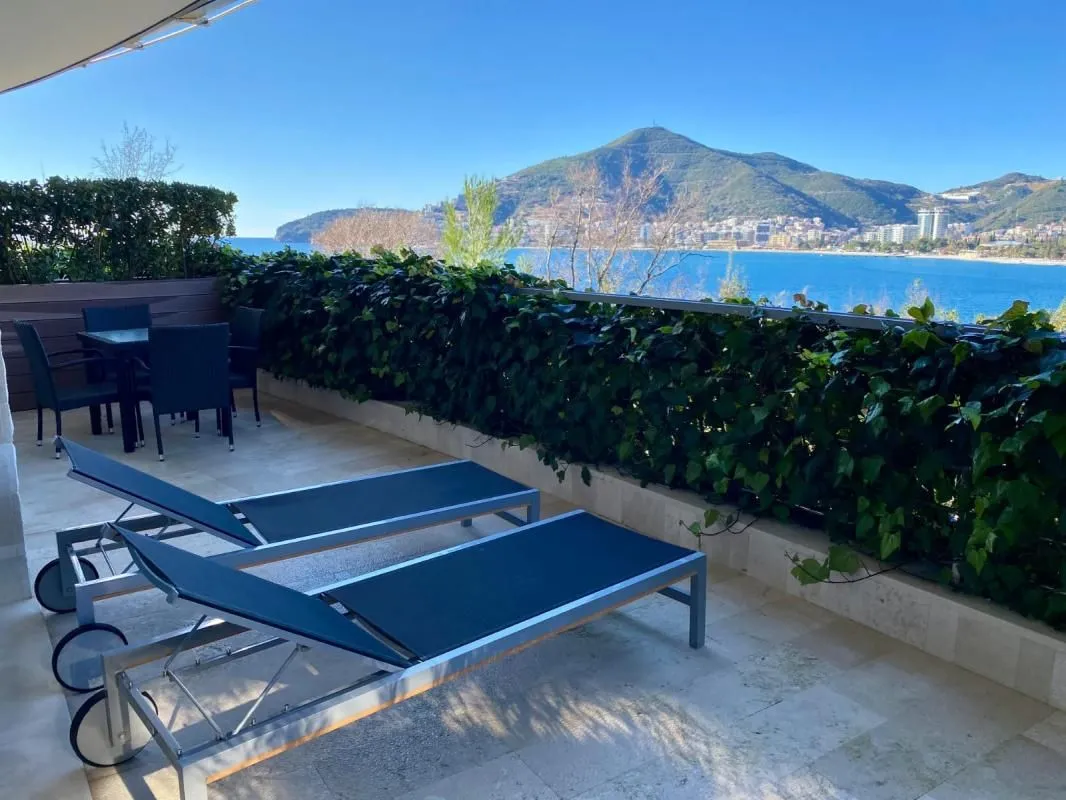 Sale, two bedroom apartment, 107m², Budva, Crna Gora