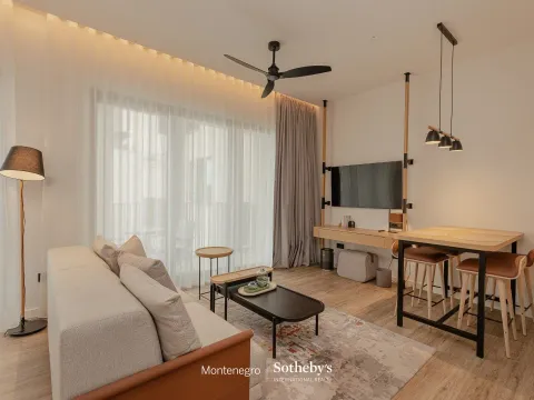 Prodaja, garsonjera, 56m², Porto Montenegro, Tivat - image 5