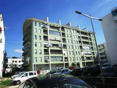 Prodaja, stan, 140m², Bar, Crna Gora - image 2