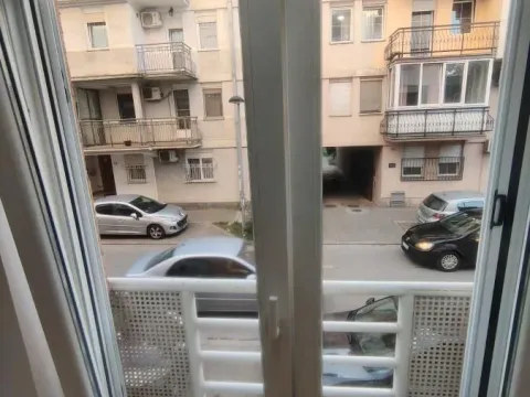 Izdavanje, jednosoban stan, 35m², Grbavica, Novi Sad Sve Podlokacije - image 9