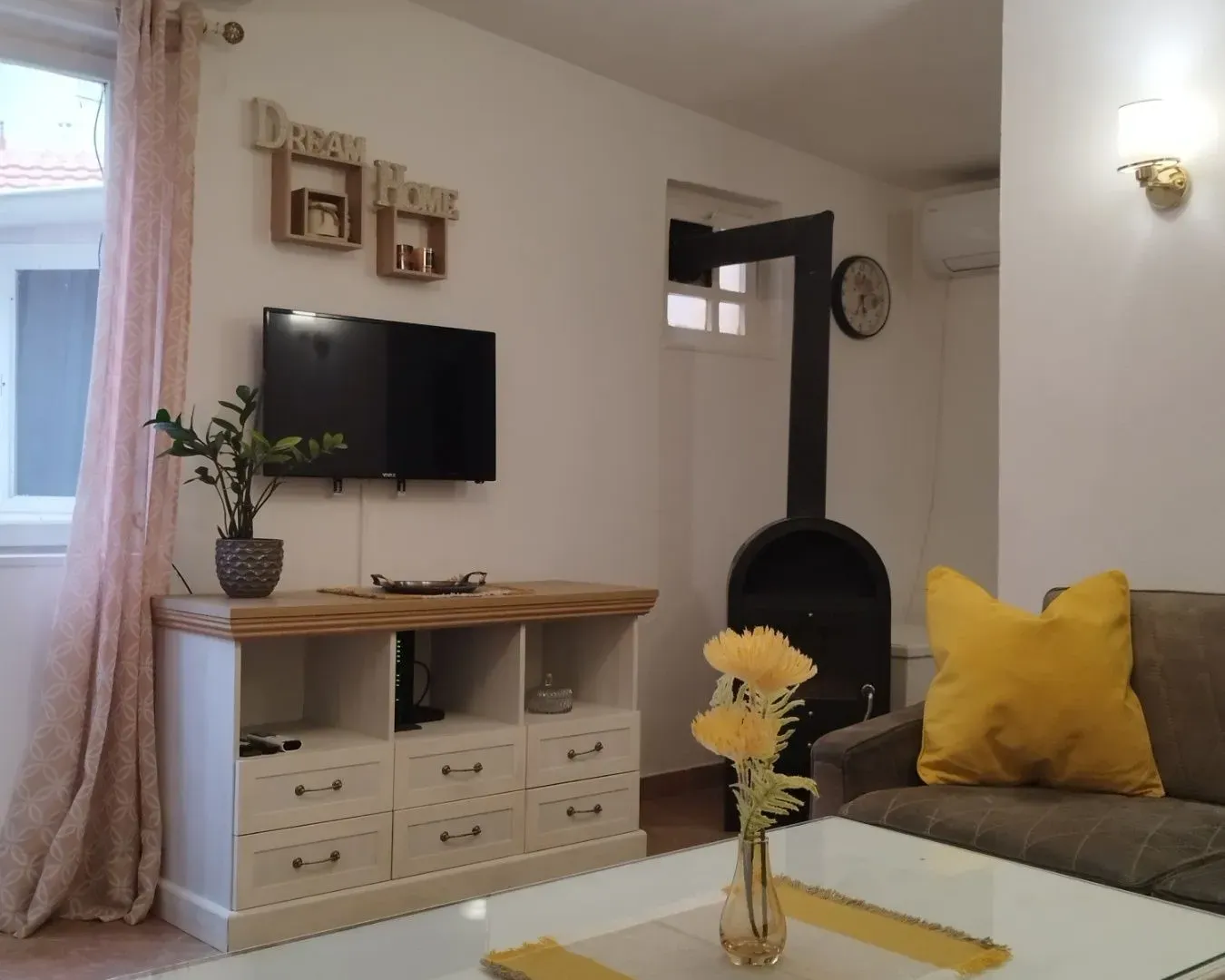 Rent, one bedroom apartment, 55m², Drač, Podgorica