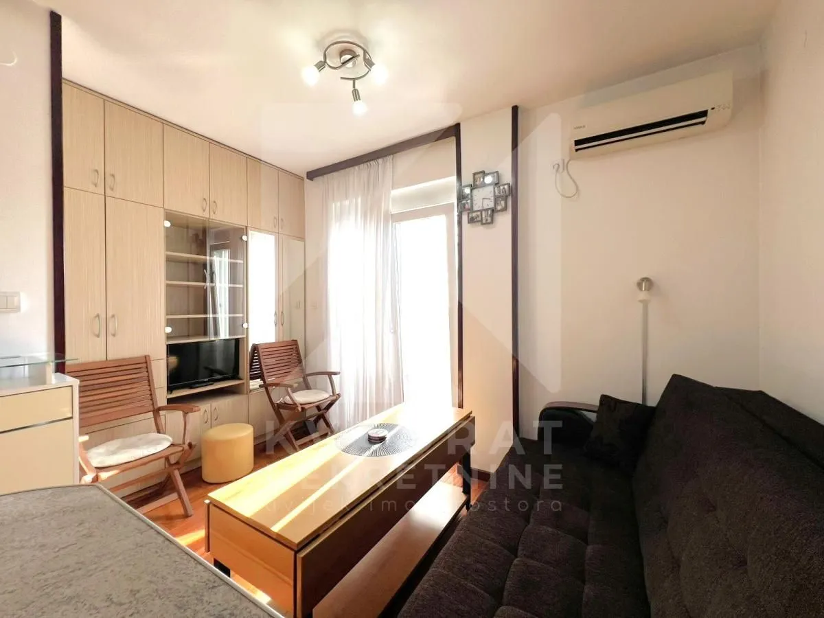 Prodaja, garsonjera, 19m², Zabjelo, Podgorica