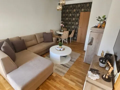 Sale, two bedroom apartment, 42m², Centar, Bar