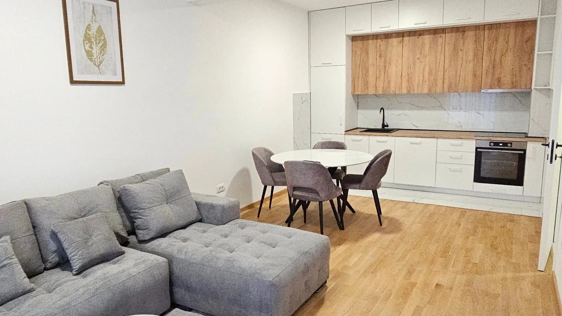 Izdavanje, jednosoban stan, 45m², Zabjelo, Podgorica