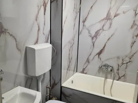 Sale, two bedroom apartment, 61m², Centar, Budva - image 3