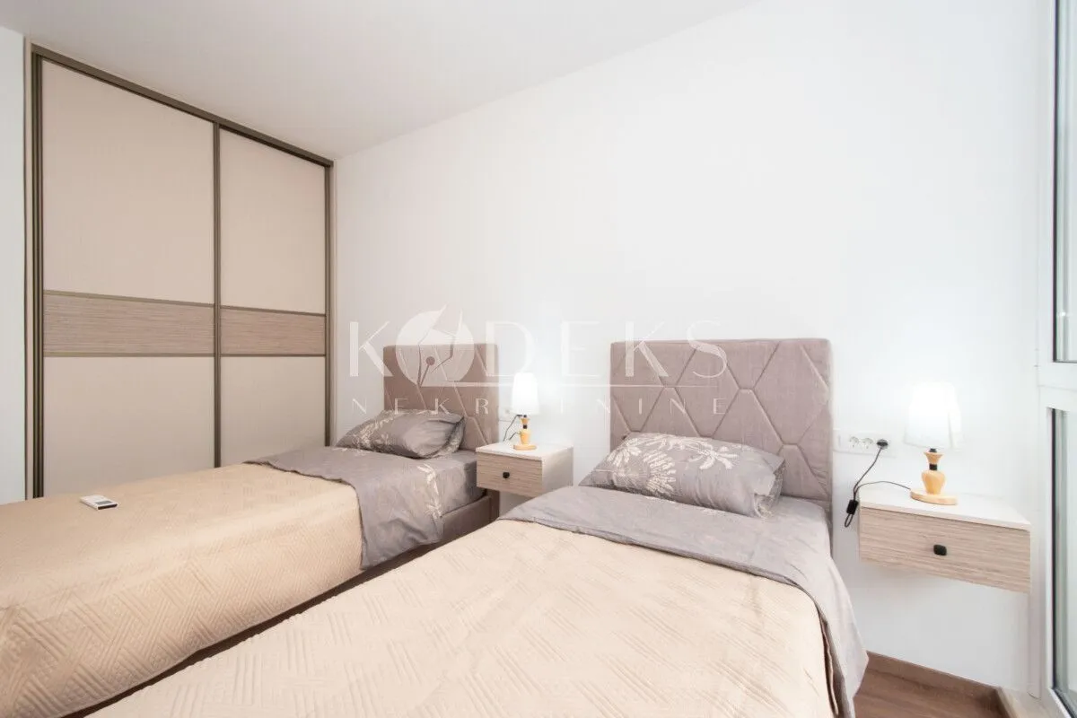 Rent, three bedroom apartment, 98m², City Kvart, Podgorica