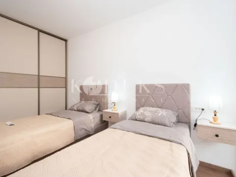 Izdavanje, trosoban stan, 98m², City Kvart, Podgorica - image 11