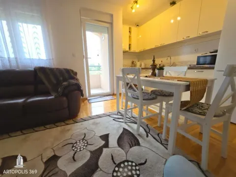 Prodaja, trosoban stan, 56m², Zemun Sve Podlokacije, Beograd - image 3