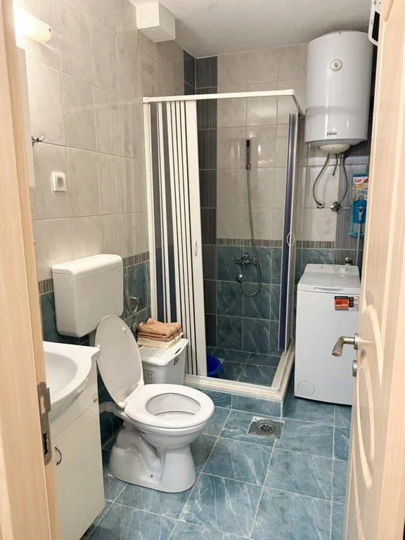 Izdavanje, jednosoban stan, 42m², Preko Morače, Podgorica