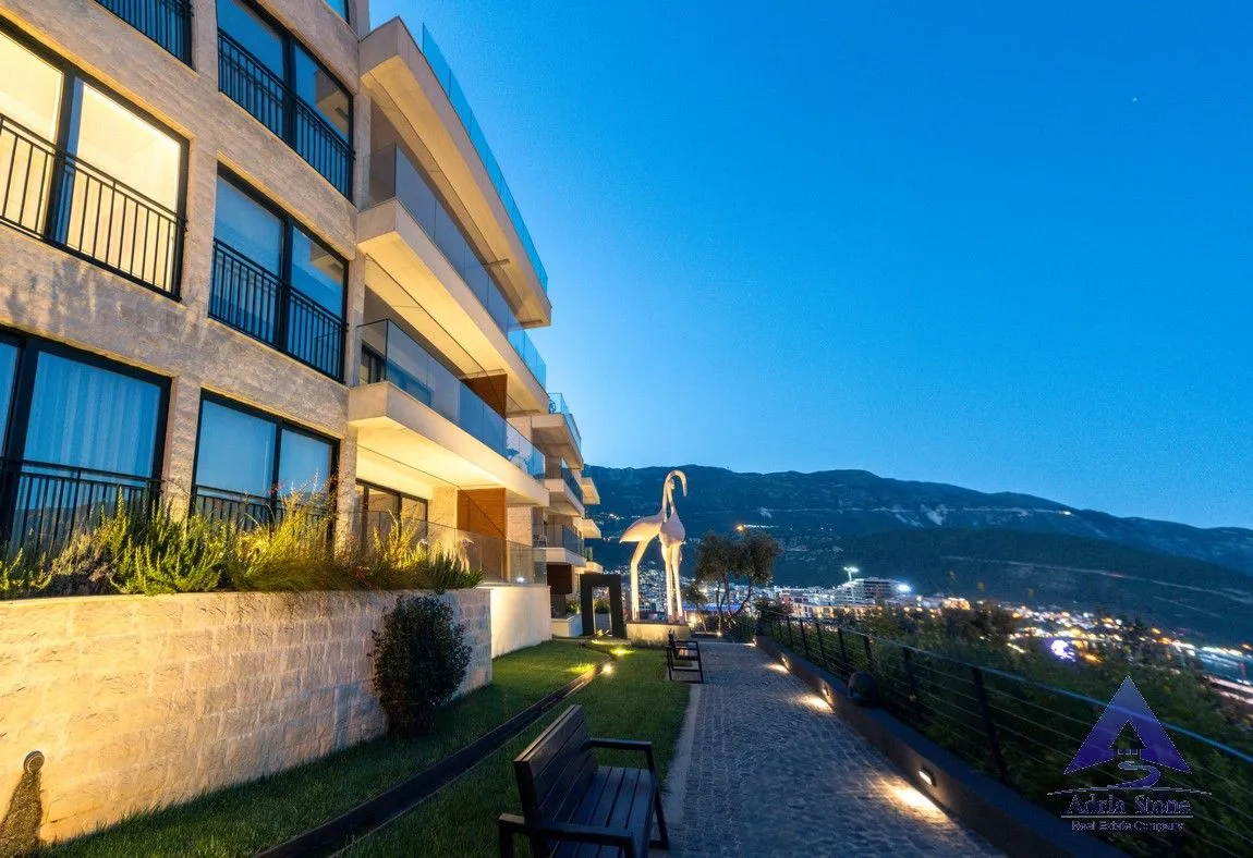 Prodaja, jednosoban stan, 64m², Komoševina, Budva