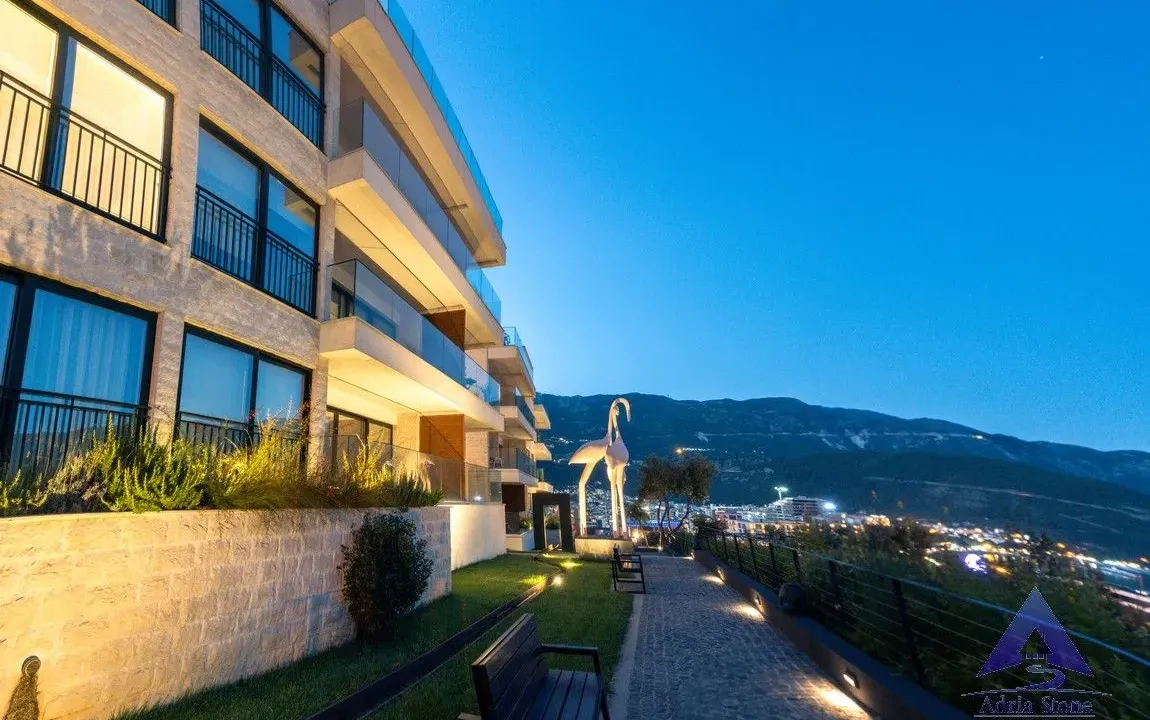 Sale, one bedroom apartment, 64m², Komoševina, Budva