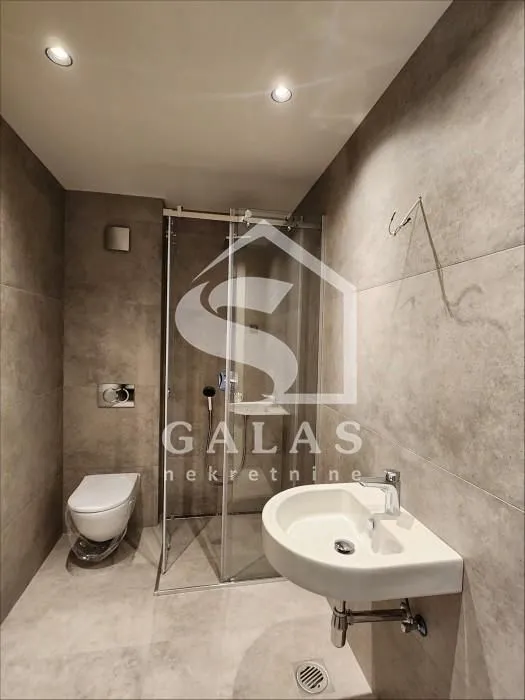 Sale, apartment, 43m², Lekino Brdo, Voždovac Sve Podlokacije