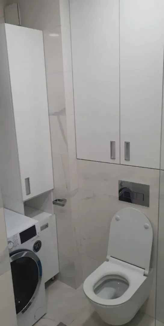Izdavanje, dvosoban stan, 69m², Central Point, Podgorica