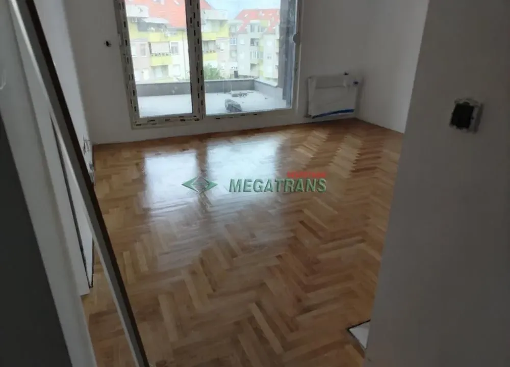 Izdavanje, jednosoban stan, 47m², Bulevar patrijarha Pavla, Novi Sad Sve Podlokacije