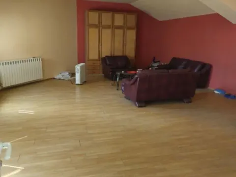 Izdavanje, poslovni prostor, 1000m², Dušanovac, Voždovac Sve Podlokacije - image 14