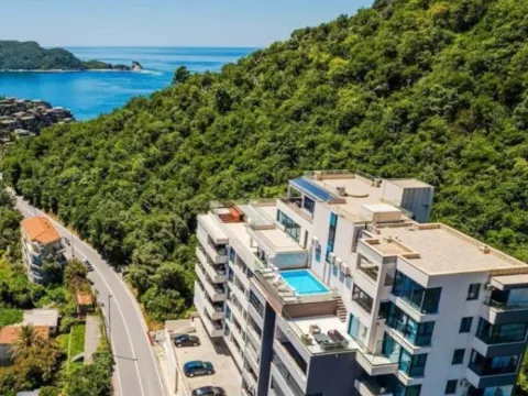 Sale, three bedroom apartment, 186m², Bečići, Budva - image 2