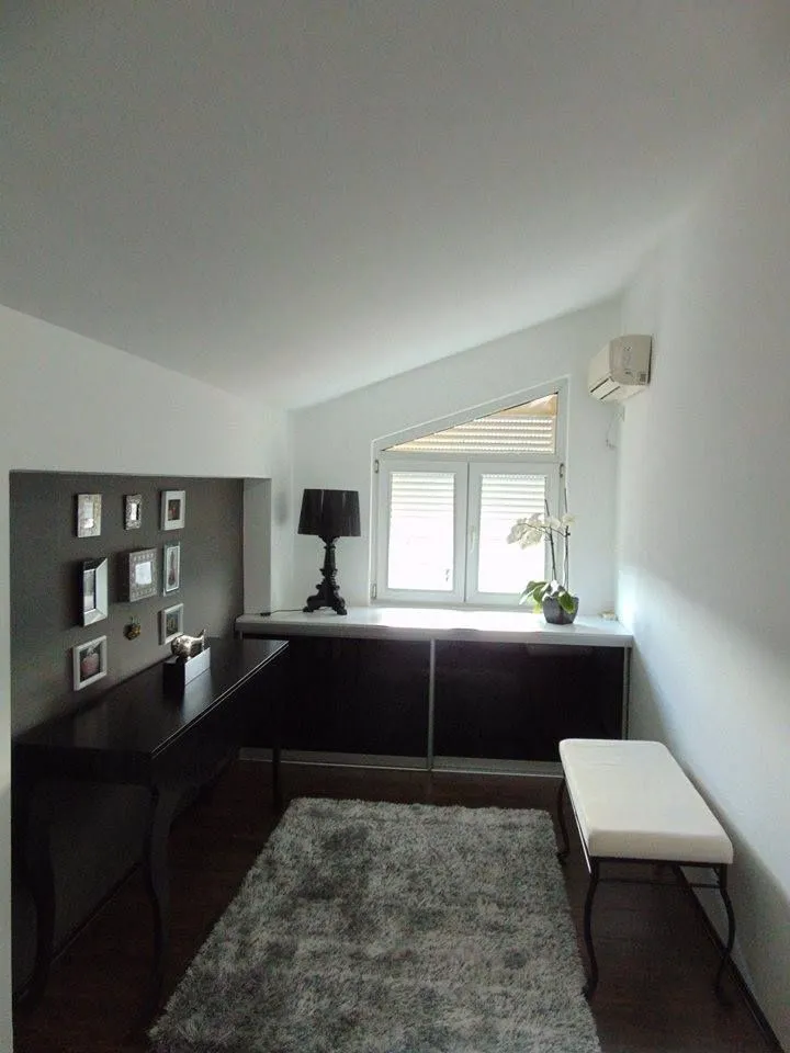Rent, two bedroom apartment, 82m², Centar, Podgorica