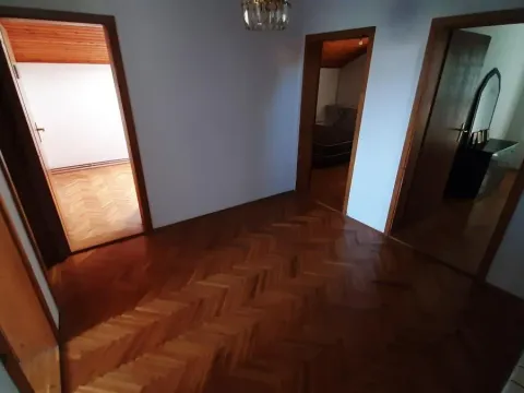 Prodaja, kuća, 200m², Adice, Novi Sad Sve Podlokacije - image 24