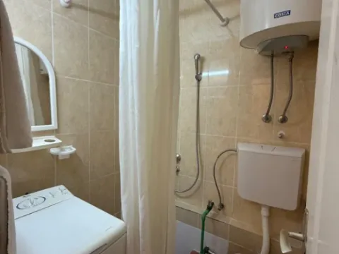 Izdavanje, garsonjera, 22m², Rozino, Budva - image 5