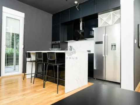 Izdavanje, jednosoban stan, 50m², Momišići, Podgorica - image 29