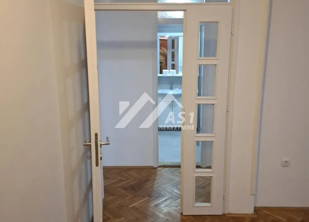 Rent, four bedroom apartment, 96m², Rotkvarija, Novi Sad Sve Podlokacije