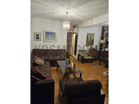 Sale, two bedroom apartment, 58m², Cvetni Trg, Vračar Sve Podlokacije - image 4